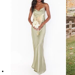 SHOW ME YOUR MUMU! TUSCANY MAXI SLIP DRESS! MOSS GREEN LIXE SATIN!